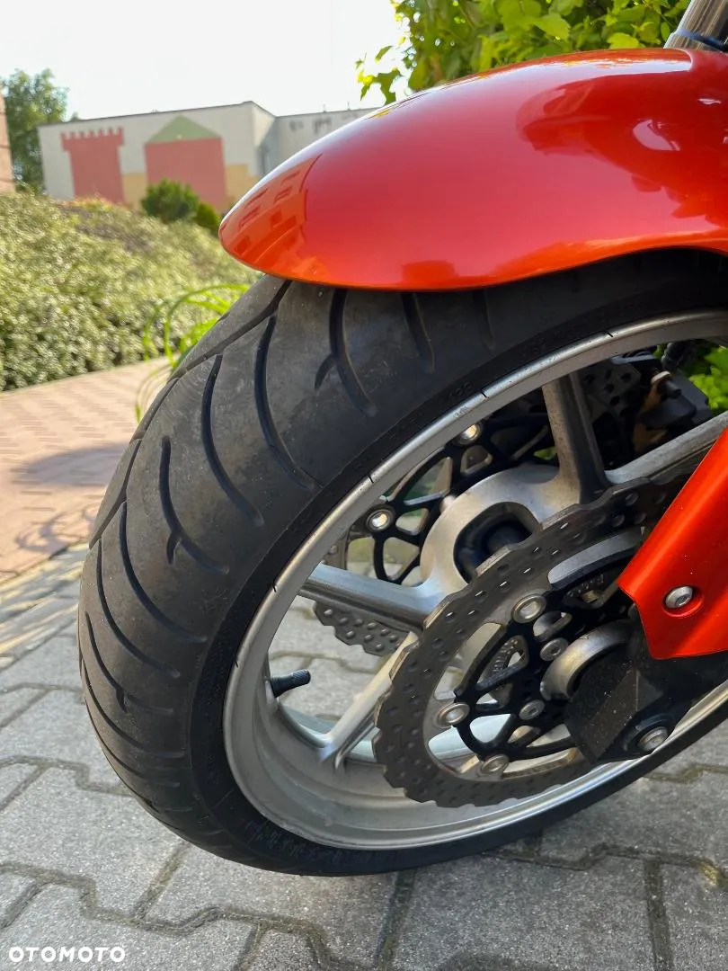 Kawasaki Versys 650 - 11