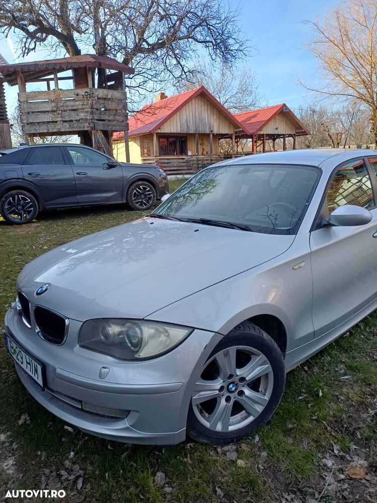 BMW Seria 1 120d - 4