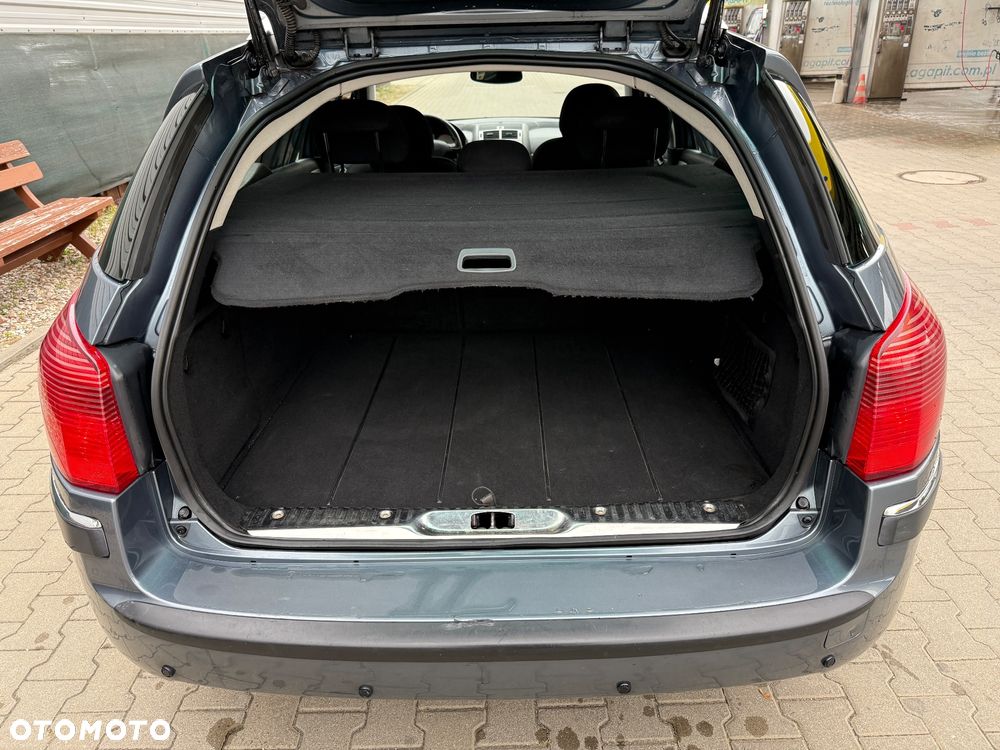 Peugeot 407 2.0 HDI Premium - 15