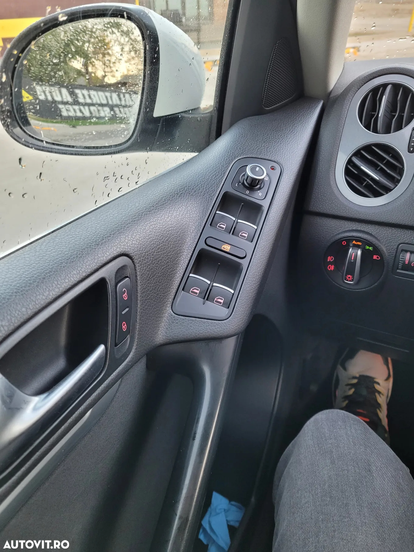 Volkswagen Tiguan 2.0 TDI 4Motion DSG Sport & Style - 15
