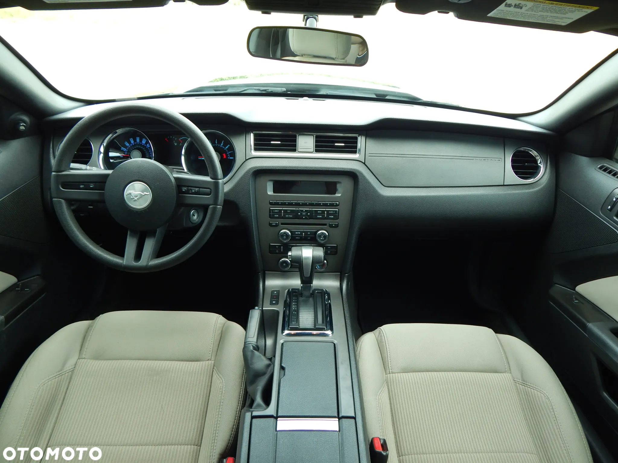 Ford Mustang 3.7 V6 Premium - 25
