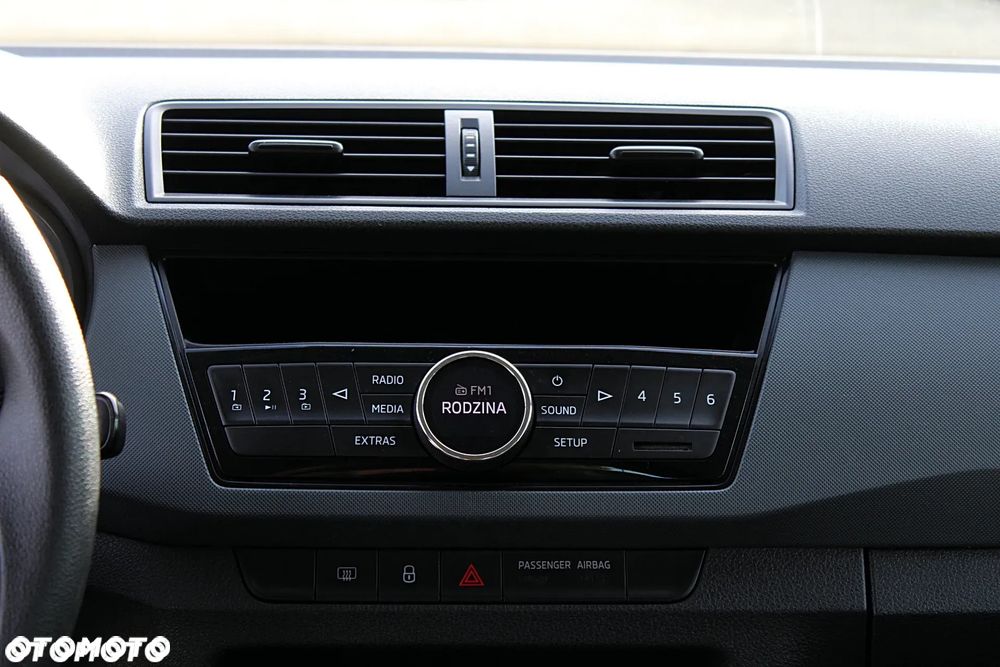 Skoda Fabia - 15