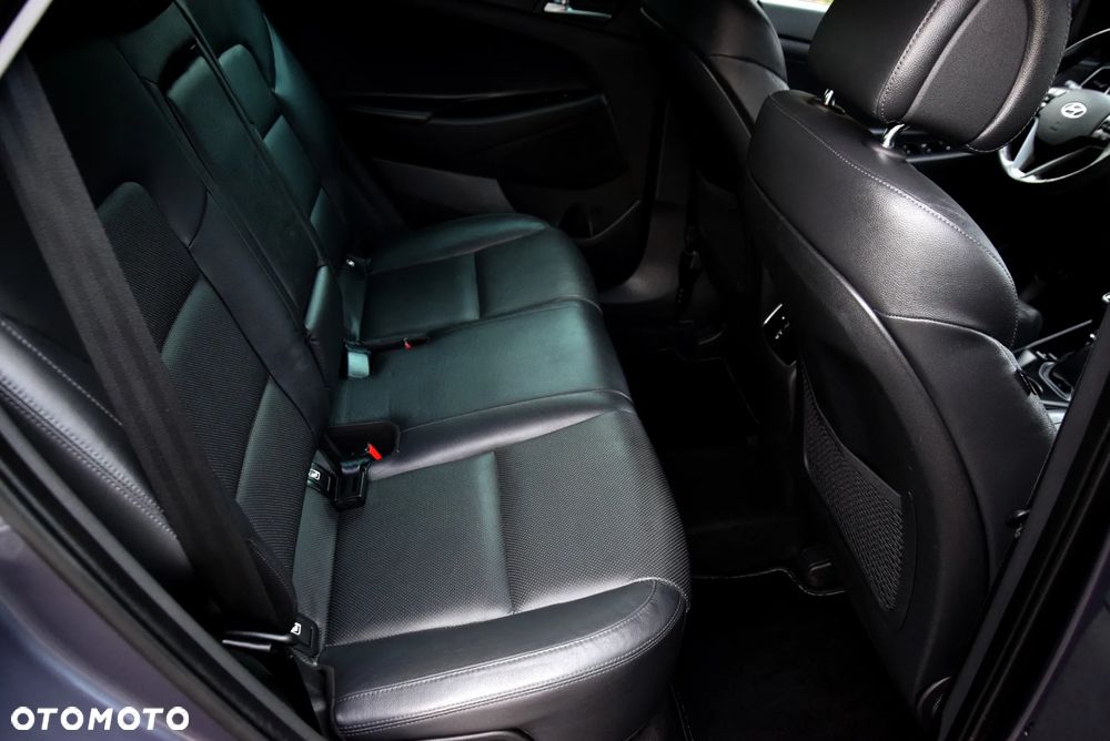 Hyundai Tucson 1.6 GDI BlueDrive Comfort 2WD - 18