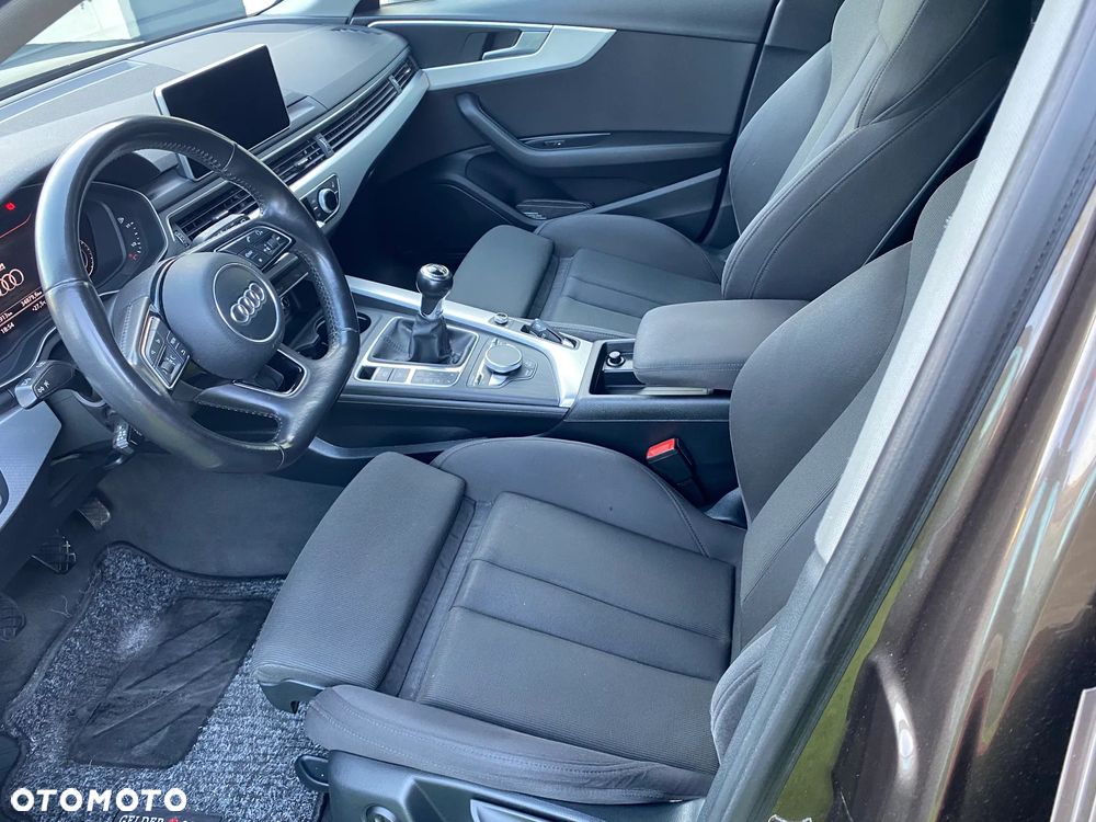 Audi A4 Avant 2.0 TDI DPF clean diesel Ambiente - 17