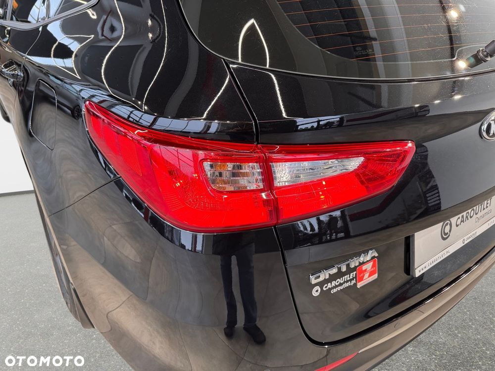 Kia Optima - 12