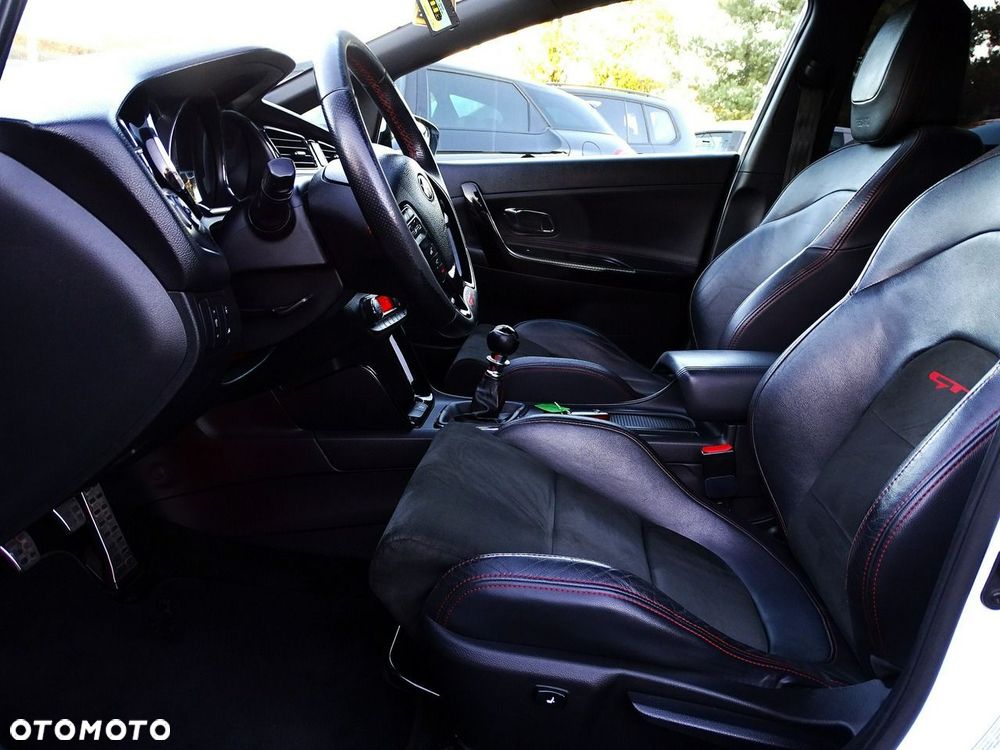 Kia Ceed 1.6 T-GDI GT-Challenge - 22