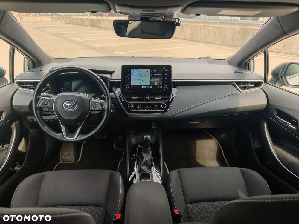 Toyota Corolla 2.0 Hybrid Comfort - 18