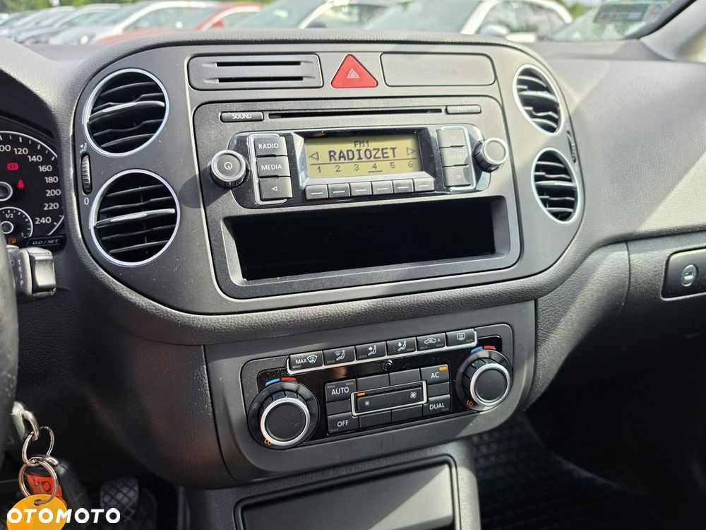 Volkswagen Golf Plus - 37