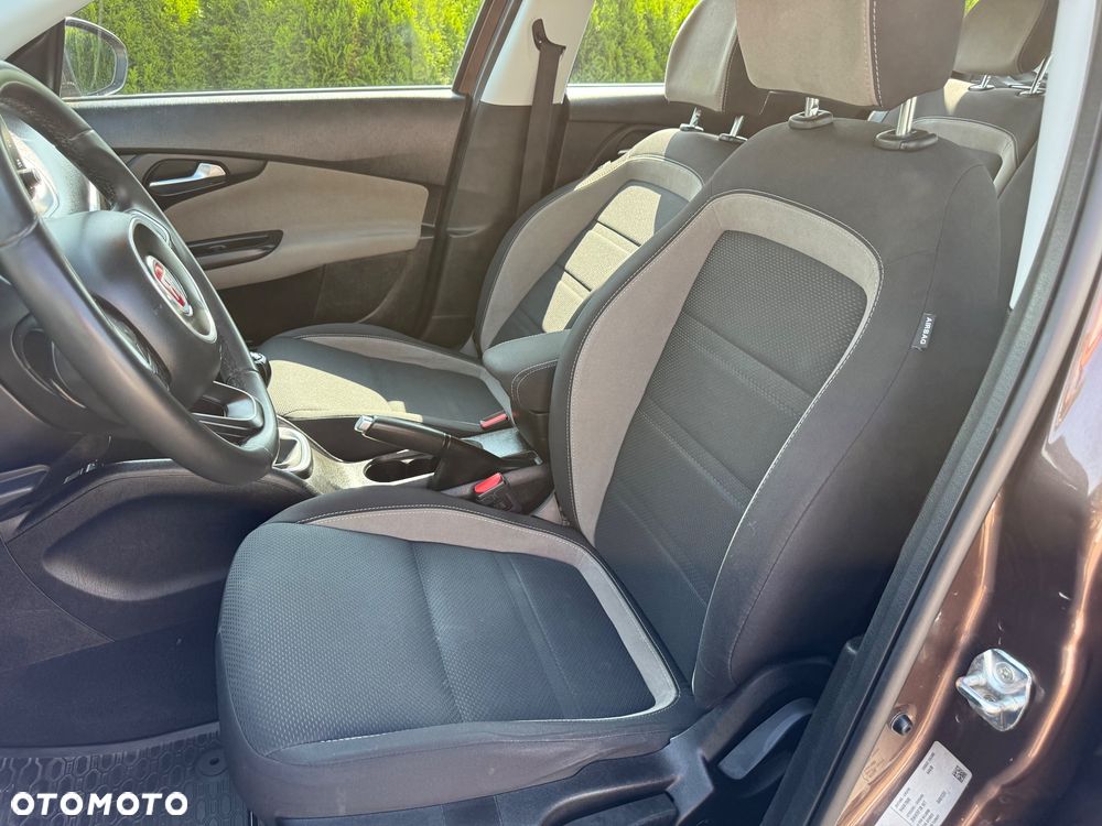 Fiat Tipo 1.4 T-Jet 16v Lounge EU6d - 15