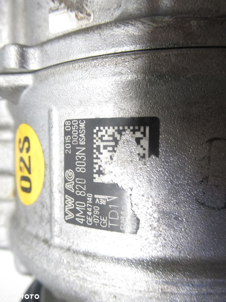 Kompresor sprężarka klimatyzacji Audi Q7 Q8 3.0 4M0820803N - 2
