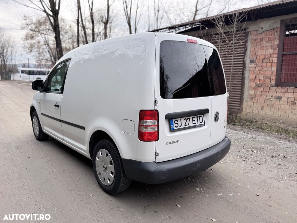 Volkswagen Caddy - 4