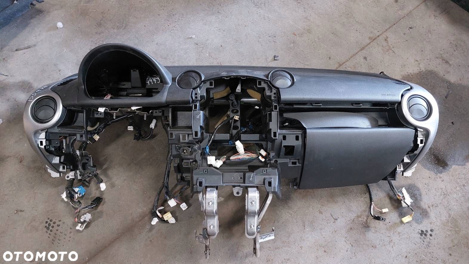 KOKPIT DESKA ROZDZIELCZA MAZDA 2 DE II EUROPA 07-10r - 1