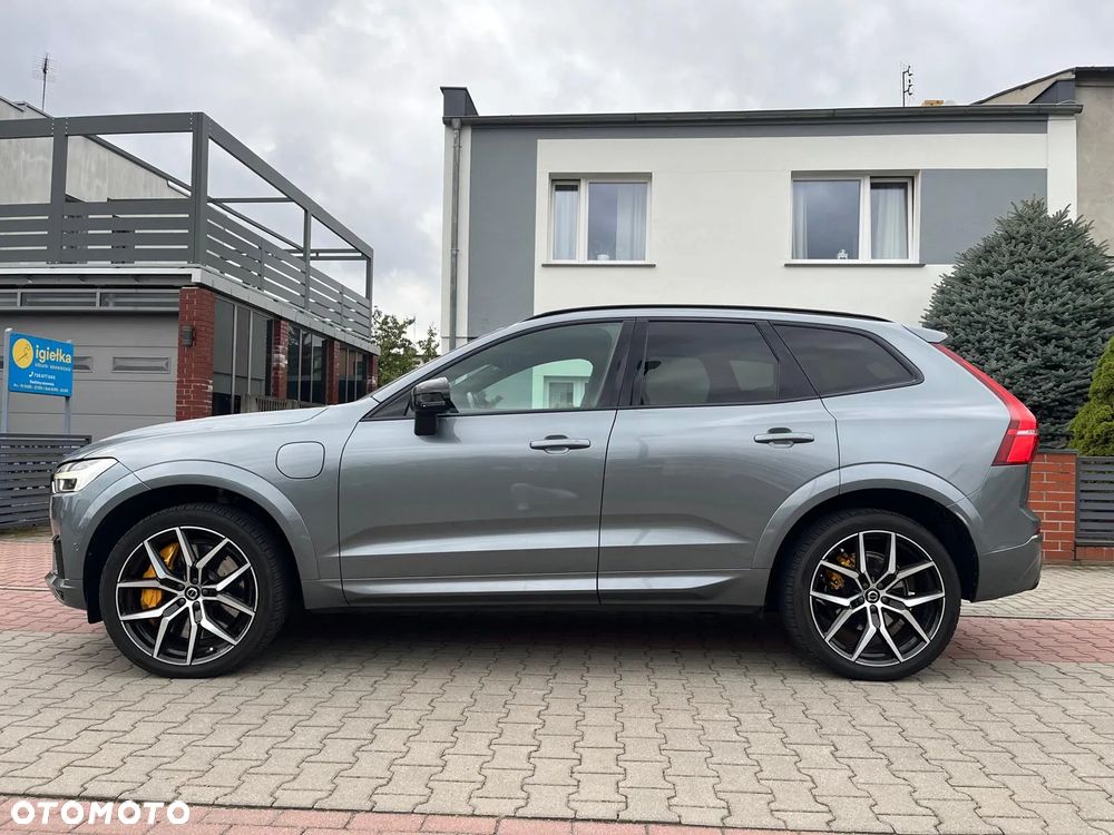 Volvo XC 60 T8 AWD Plug-In Hybrid Polestar Engineered - 9