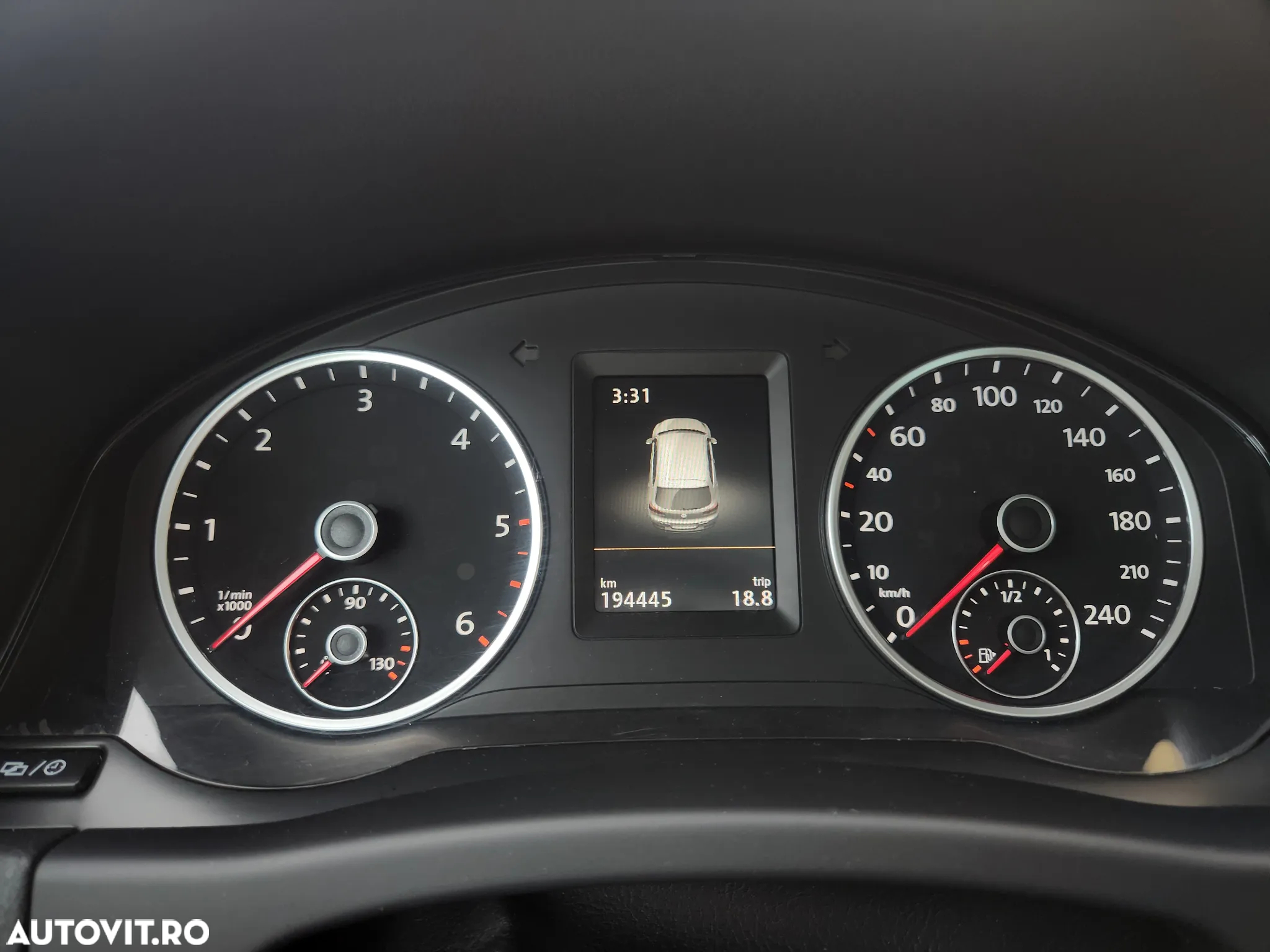 Volkswagen Tiguan 2.0 TDI 4Motion BMT Sport & Style - 22