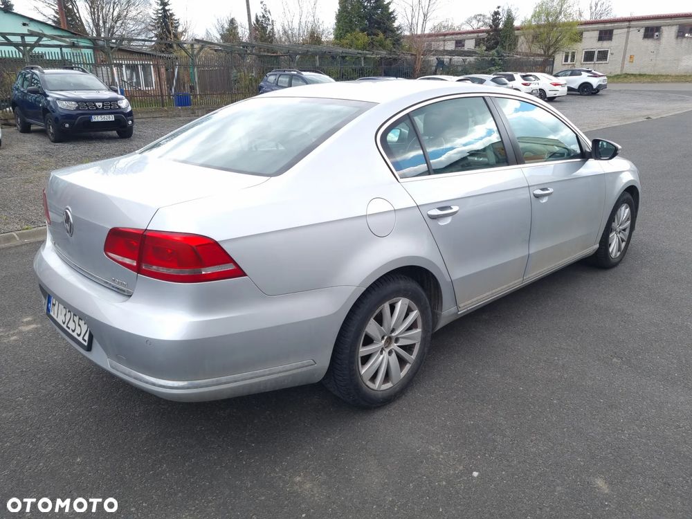 Volkswagen Passat 2.0 TDI BlueMotion Technology Trendline - 7