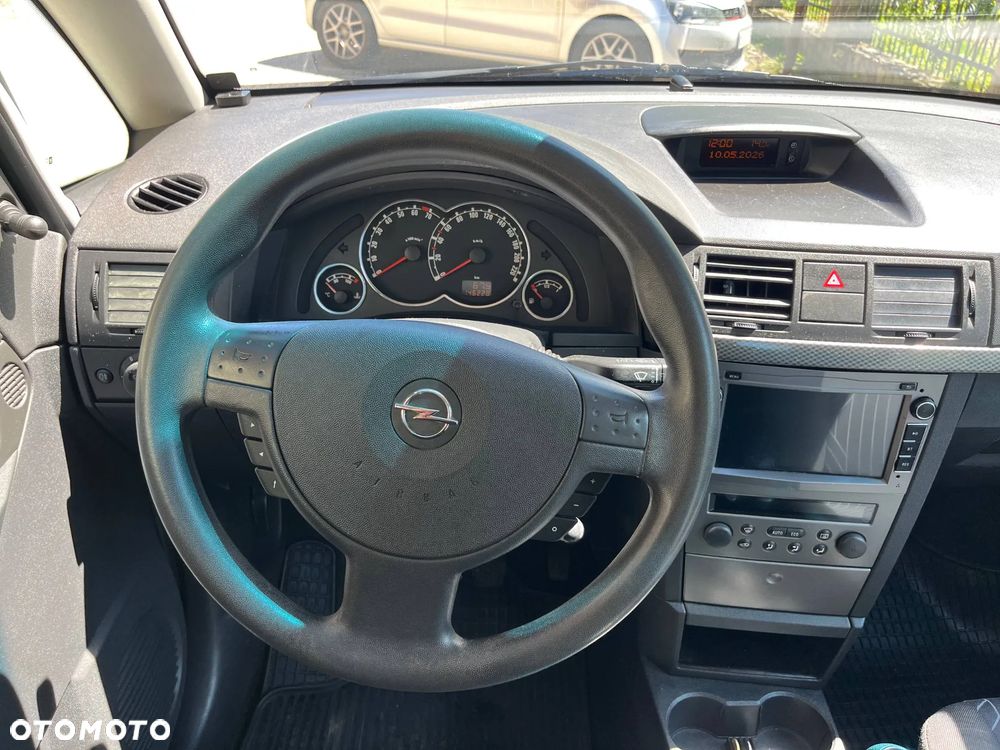 Opel Meriva 1.4 - 22