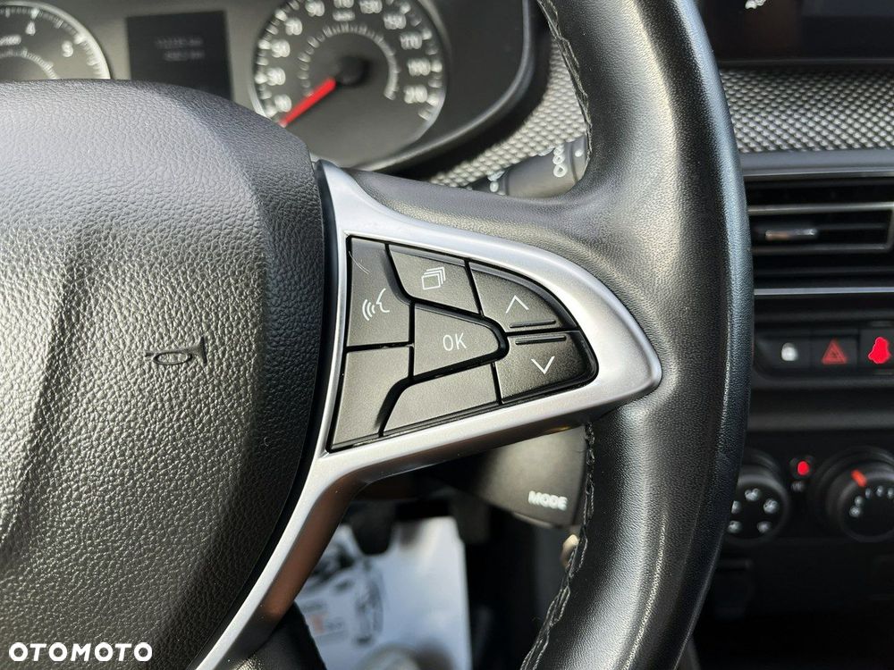 Dacia Sandero - 23