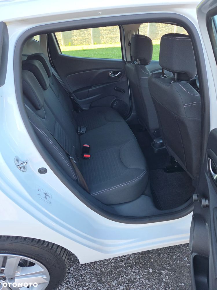 Renault Clio 1.2 16V 75 LIMITED - 30