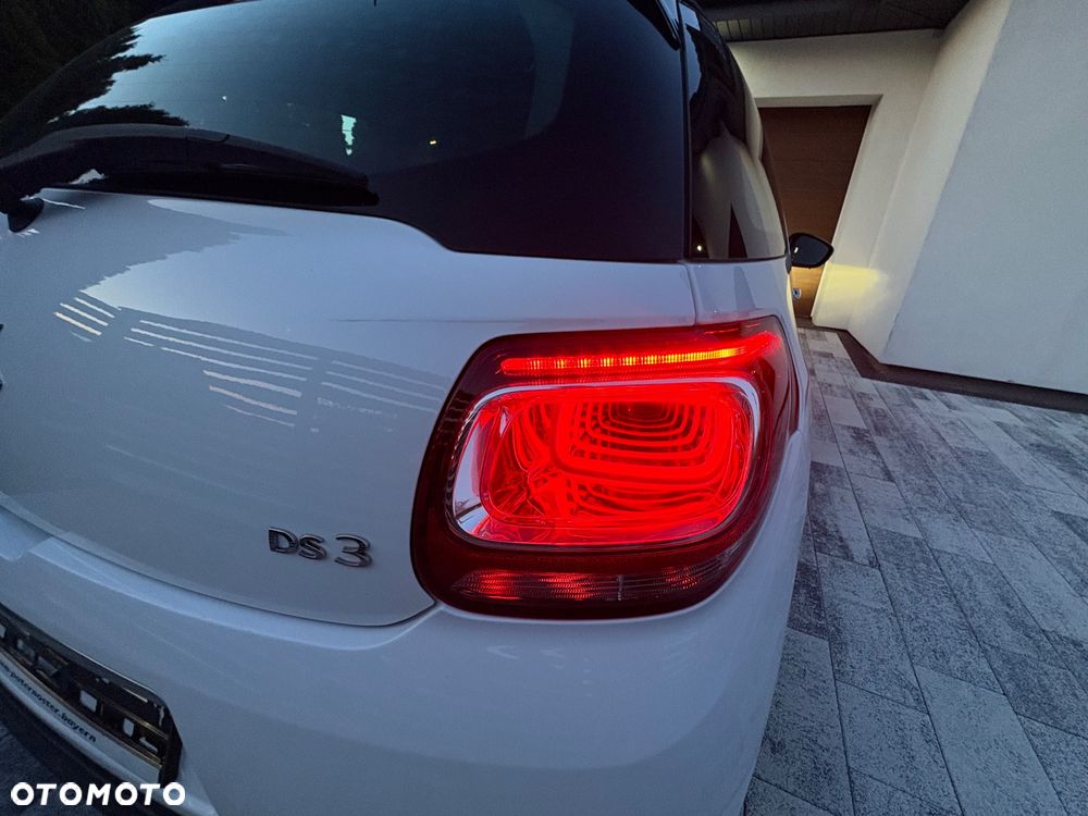 Citroën DS3 PureTech 110 Start & Stop SoChic - 17