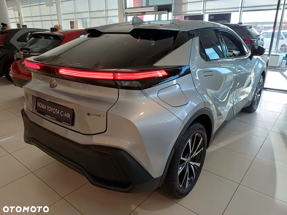 Toyota C-HR - 7