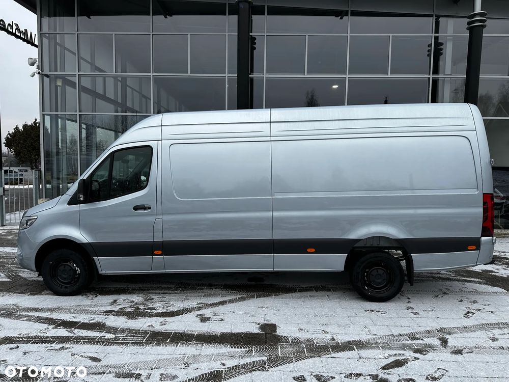 Mercedes-Benz Sprinter 319 CDI Furgon Select długi 4325 mm L3H2 - 5