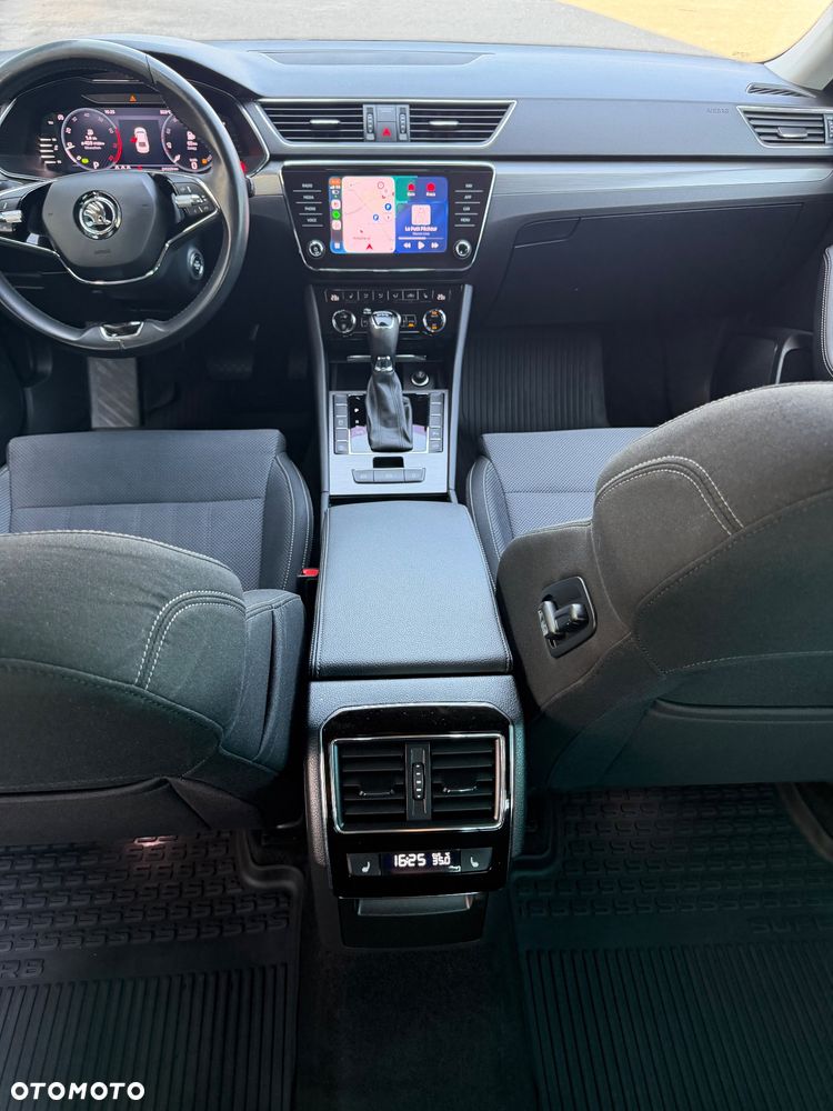 Skoda Superb 2.0 TSI DSG Style - 24