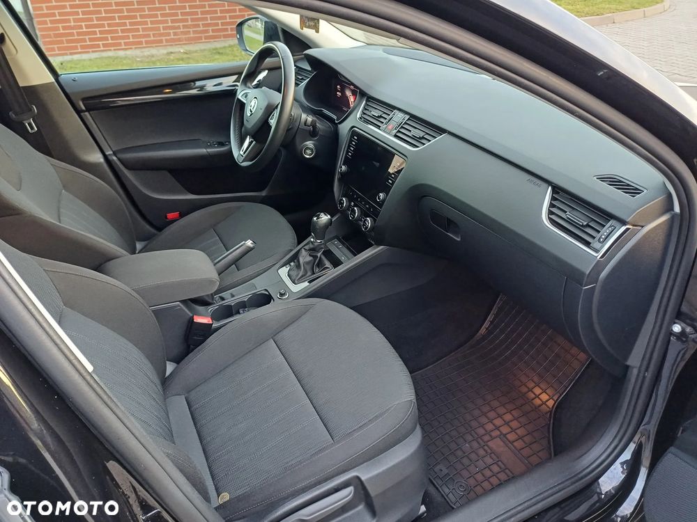 Skoda Octavia 2.0 TSI Style DSG - 15