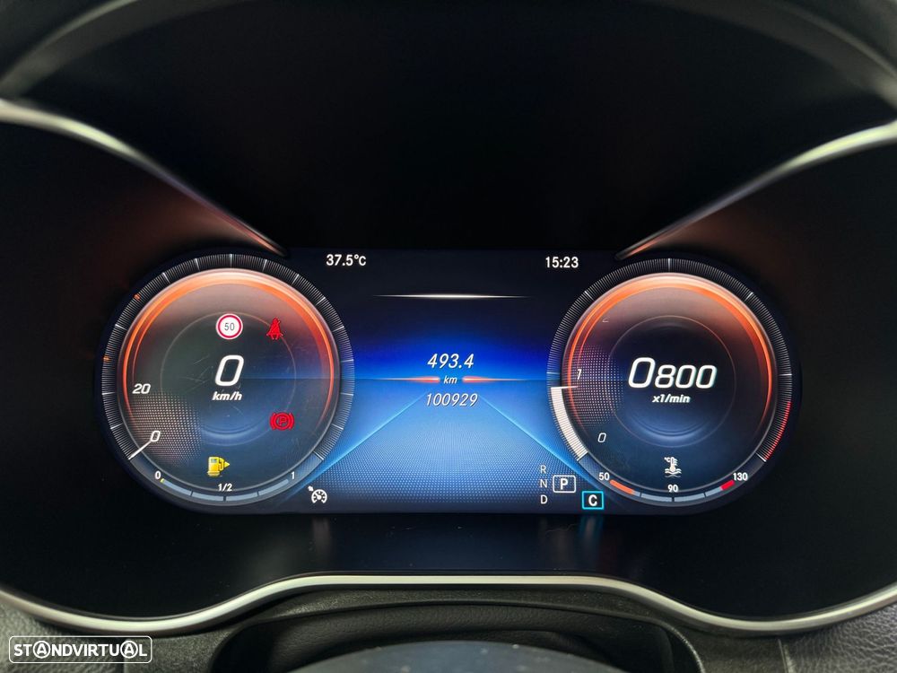 Mercedes-Benz GLC 300 d 4Matic - 27