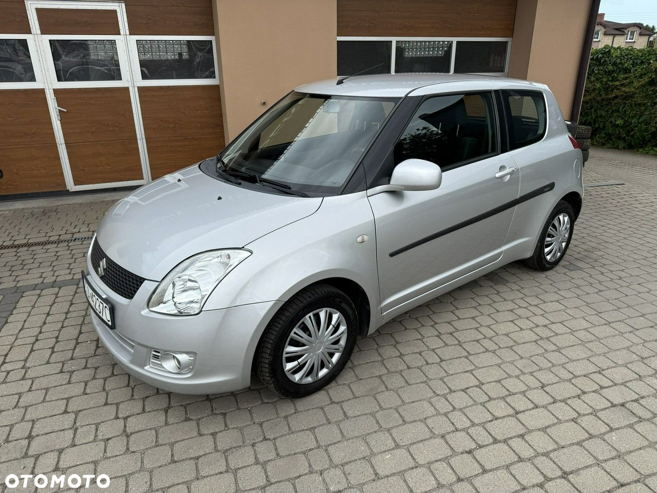 Suzuki Swift 1.3 Comfort - 12