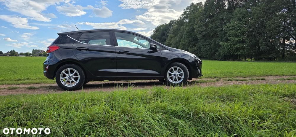 Ford Fiesta - 10