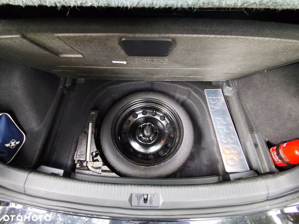 Volkswagen Golf 1.4 TSI BMT Highline - 18