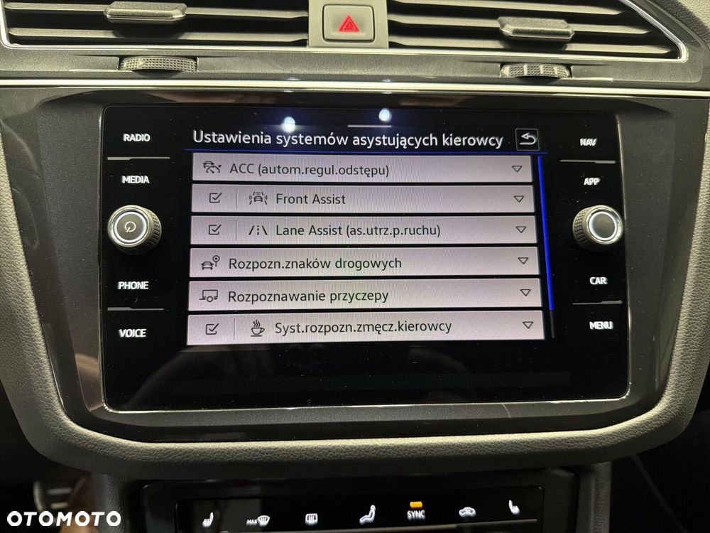 Volkswagen Tiguan 2.0 TSI 4Mot R-Line DSG - 28