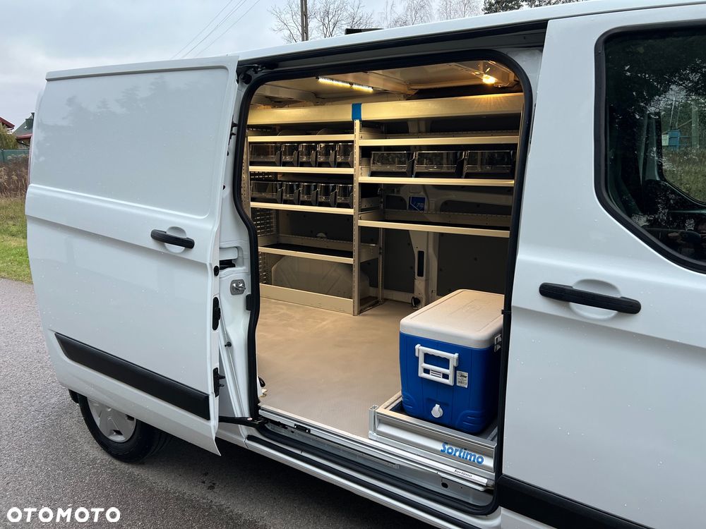 Ford Transit Custom - 8