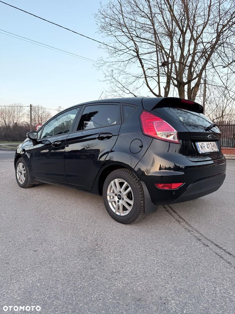 Ford Fiesta - 4