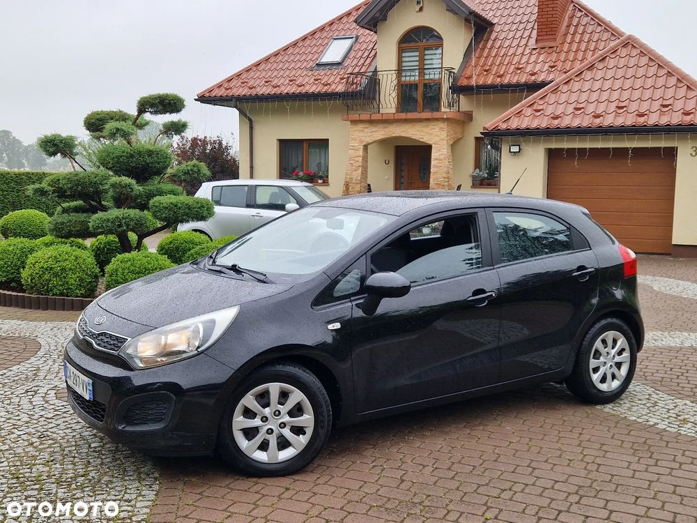 Kia Rio 1.2 Attract - 16