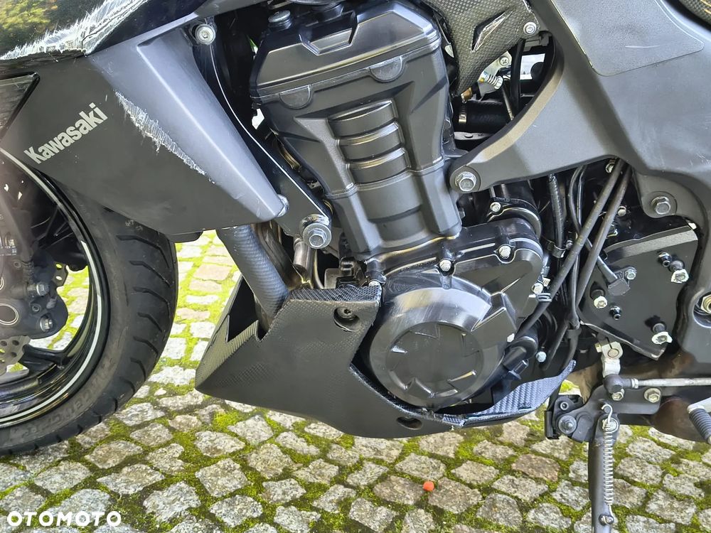 Kawasaki Z 1000 - 29