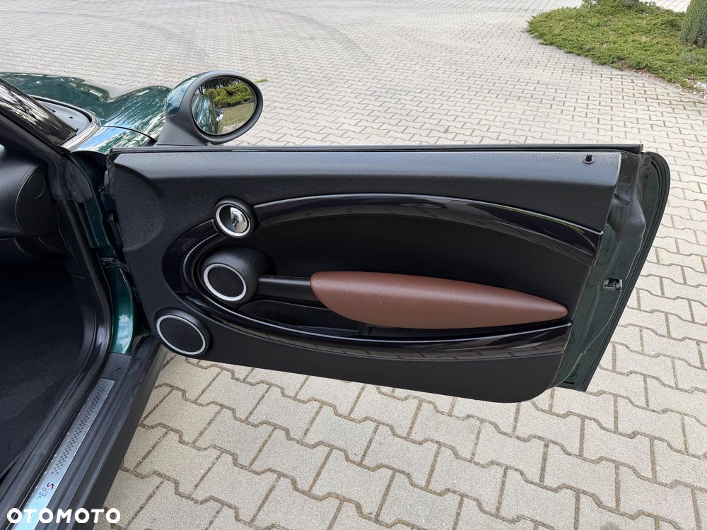 MINI Cooper S Standard - 23