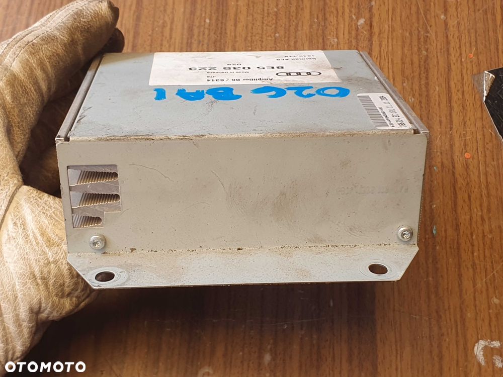 Wzmacniacz 8E5035223 Głosników Subwoofer Radio Antenowy Amplituner AUDI A4 B6 B7 sedan kombi - 8