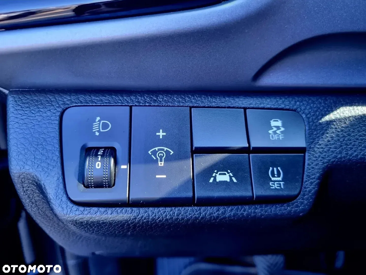 Kia Stonic 1.2 L - 24