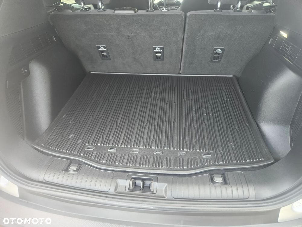 Ford Inny - 8