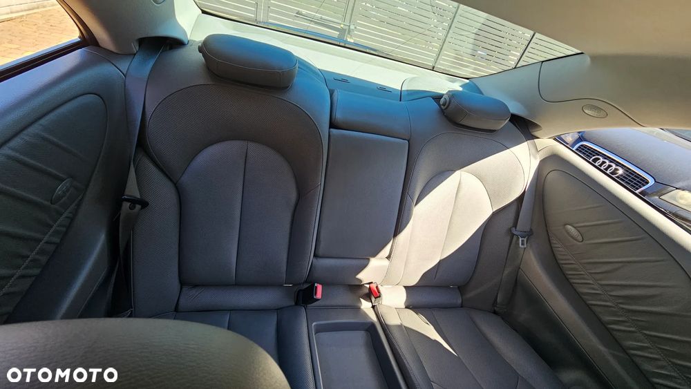 Mercedes-Benz CLK Coupe 350 7G-TRONIC Elegance - 15