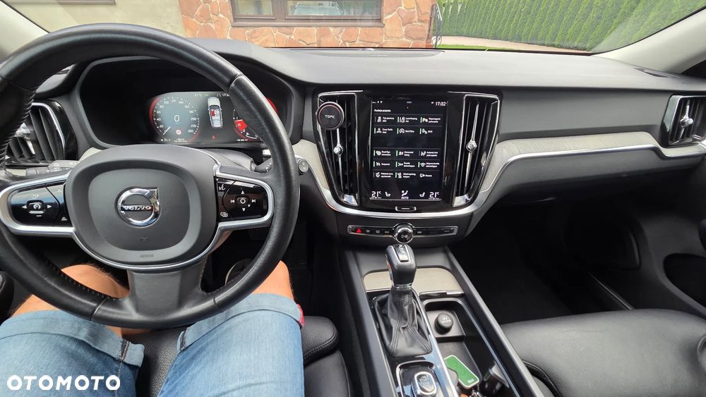 Volvo V60 D4 AWD Geartronic Inscription - 19