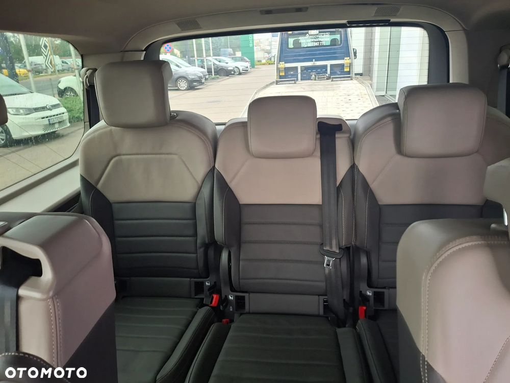 Volkswagen Multivan 2.0 TDI L2 Style DSG - 27