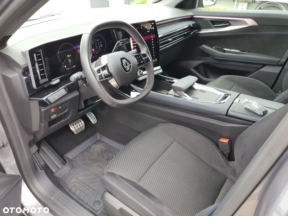 Renault Austral 1.3 TCe mHEV Iconic esprit Alpine - 13