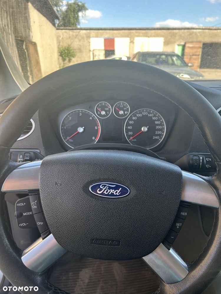 Ford Focus - 5