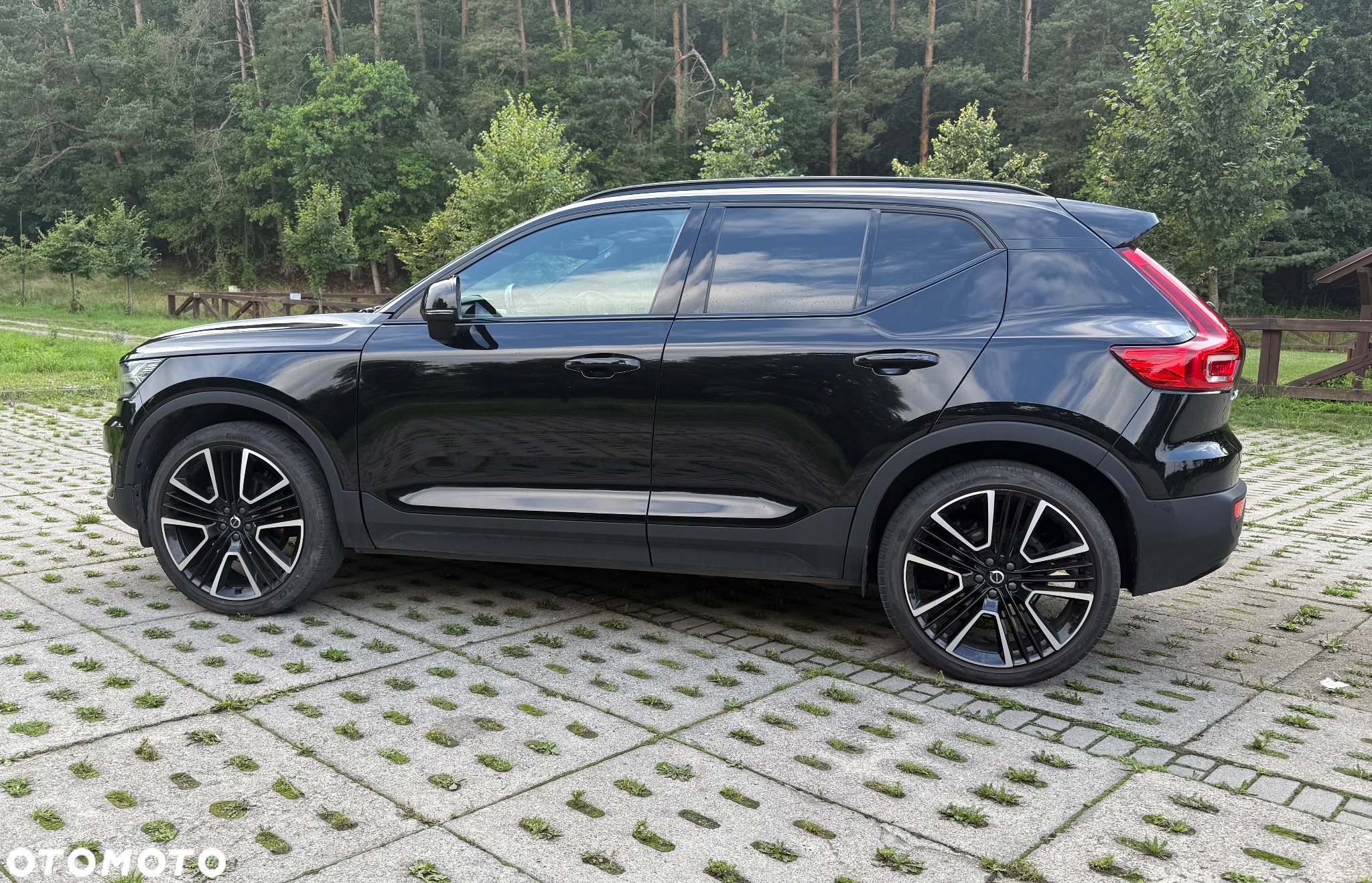Volvo XC 40 B5 B AWD Geartronic RDesign - 9