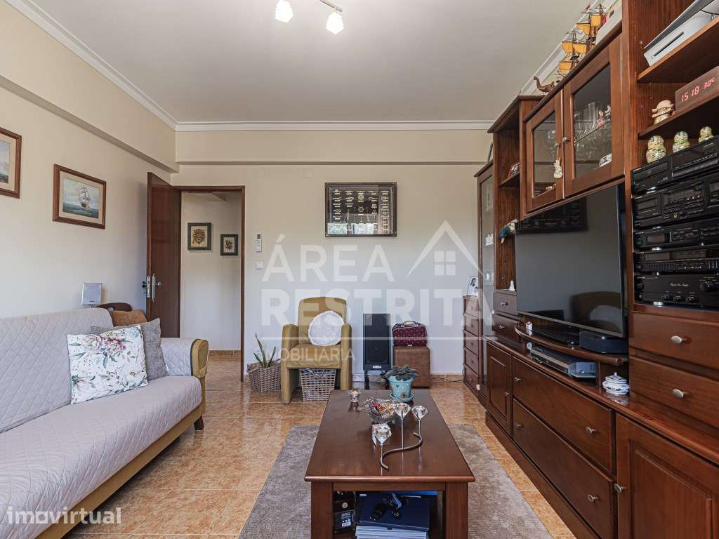 Apartamento T2 Cruz de Pau - Grande imagem: 4/29