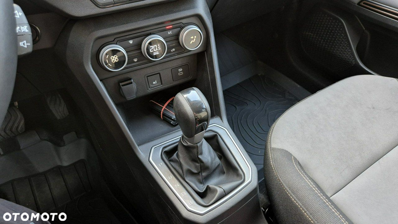 Dacia Jogger 1.6 Full Hybrid 140 Extreme MMT - 17