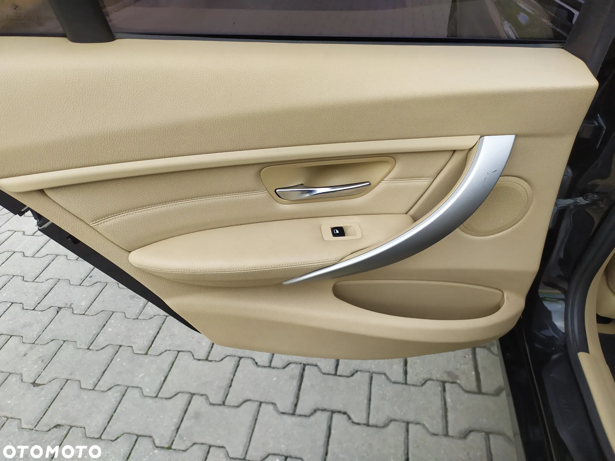 BMW Seria 3 328i - 17