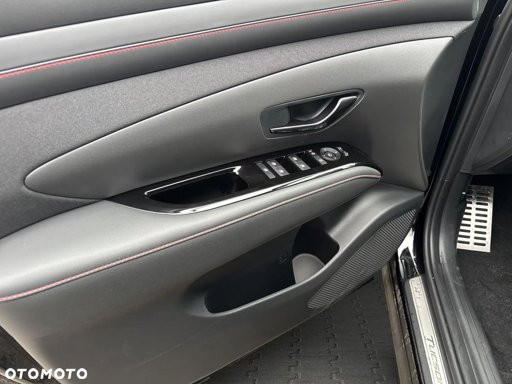 Hyundai Tucson 1.6 T-GDi HEV N-Line 2WD - 11